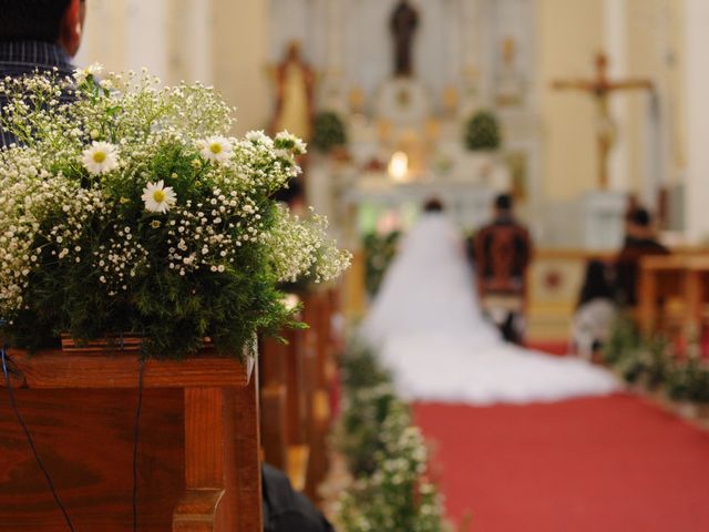 La boda de Milagros y Leonel en Cuerámaro, Guanajuato 1