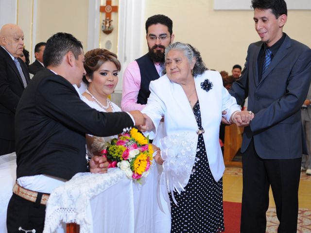 La boda de Milagros y Leonel en Cuerámaro, Guanajuato 62