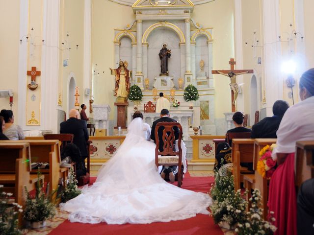 La boda de Milagros y Leonel en Cuerámaro, Guanajuato 67