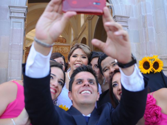 La boda de Milagros y Leonel en Cuerámaro, Guanajuato 75