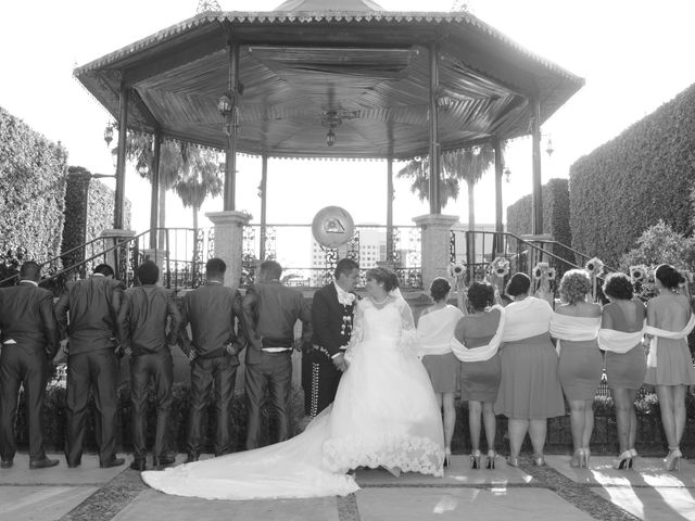 La boda de Milagros y Leonel en Cuerámaro, Guanajuato 83