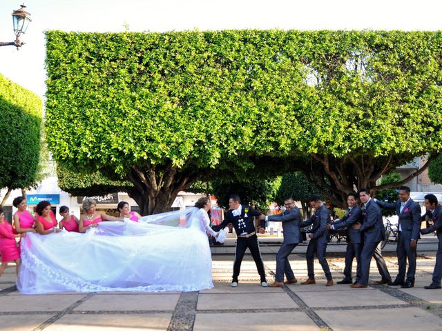 La boda de Milagros y Leonel en Cuerámaro, Guanajuato 88