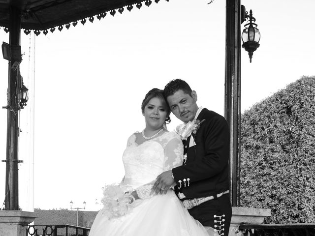 La boda de Milagros y Leonel en Cuerámaro, Guanajuato 94