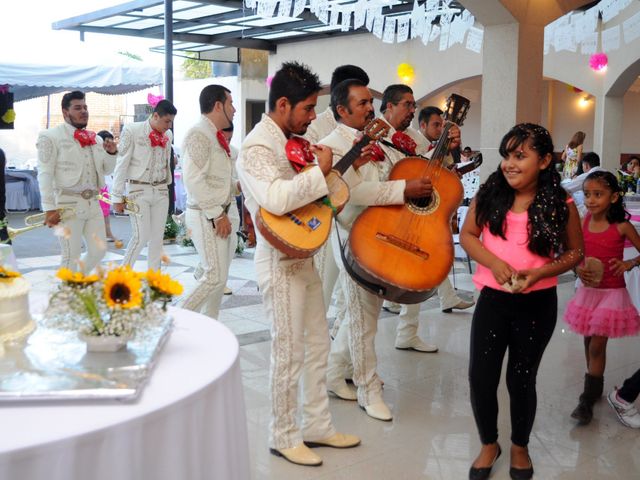La boda de Milagros y Leonel en Cuerámaro, Guanajuato 103