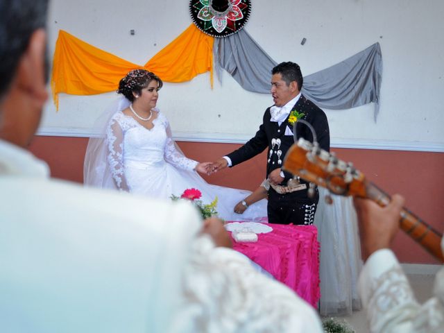 La boda de Milagros y Leonel en Cuerámaro, Guanajuato 106
