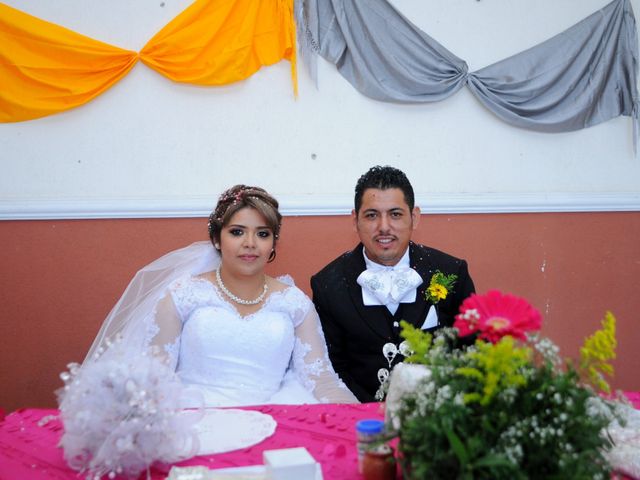 La boda de Milagros y Leonel en Cuerámaro, Guanajuato 107