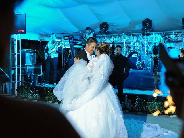 La boda de Milagros y Leonel en Cuerámaro, Guanajuato 122