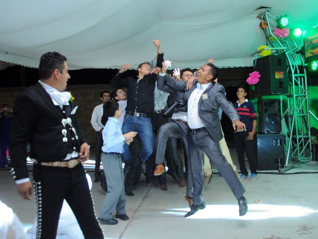 La boda de Milagros y Leonel en Cuerámaro, Guanajuato 147