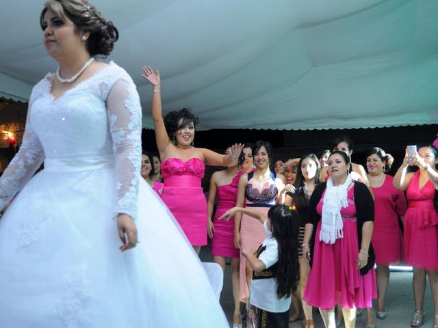 La boda de Milagros y Leonel en Cuerámaro, Guanajuato 155