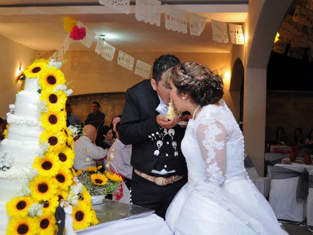 La boda de Milagros y Leonel en Cuerámaro, Guanajuato 169