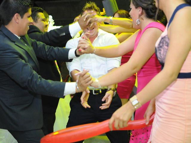 La boda de Milagros y Leonel en Cuerámaro, Guanajuato 187