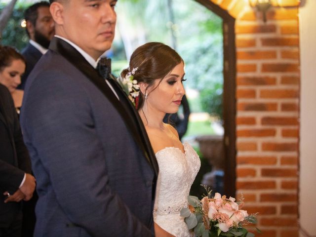 La boda de Marco y Angélica en Chapala, Jalisco 36