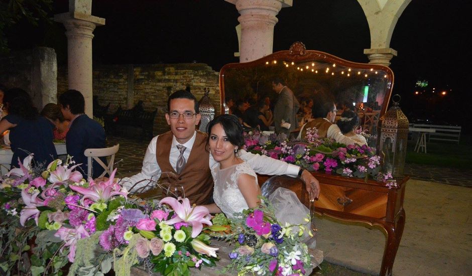 La boda de Roberto y Nicole en León, Guanajuato