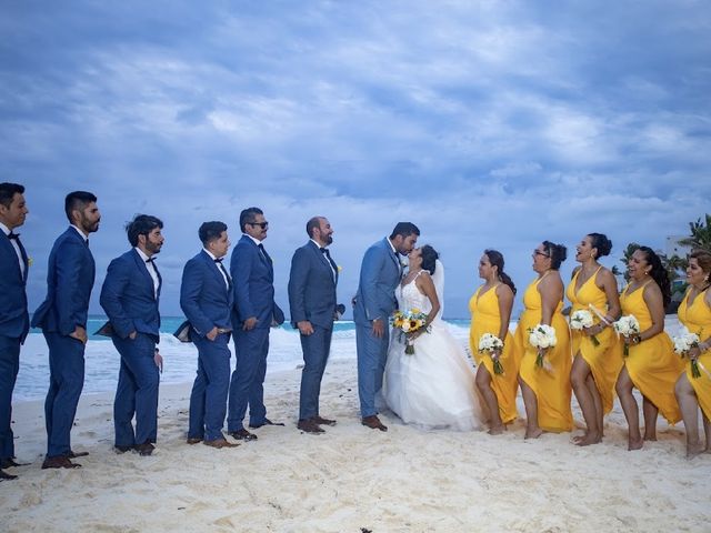 La boda de Bruno y Vivi  en Cancún, Quintana Roo 9