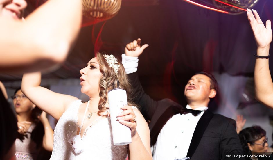 La boda de Hugo y Karen en Toluca, Estado México