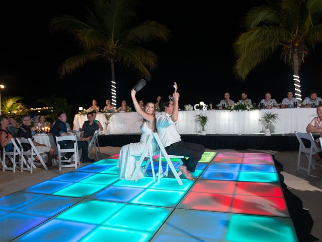 La boda de Luke y Camille en Ixtapa Zihuatanejo, Guerrero 39