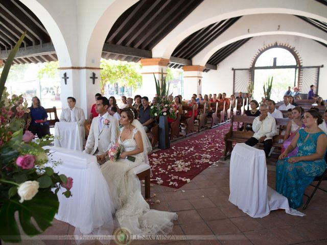 La boda de CRIS y MIRI en Huatulco, Oaxaca 107