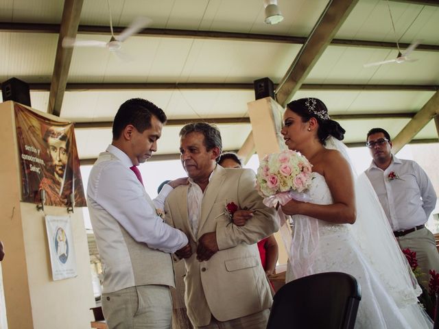La boda de Luis y Isabel en Tapachula, Chiapas 8