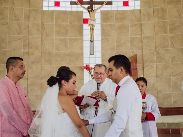 La boda de Luis y Isabel en Tapachula, Chiapas 12