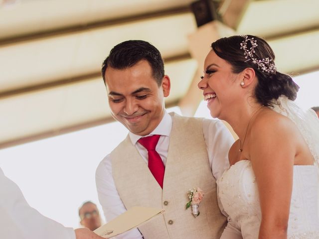 La boda de Luis y Isabel en Tapachula, Chiapas 23