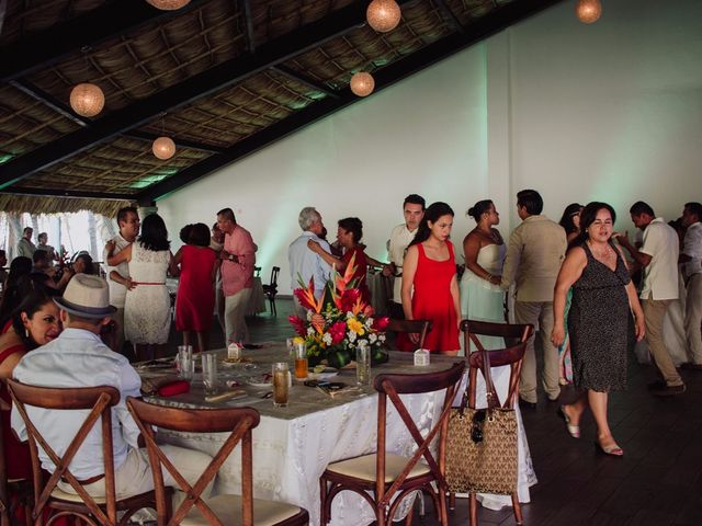 La boda de Luis y Isabel en Tapachula, Chiapas 52