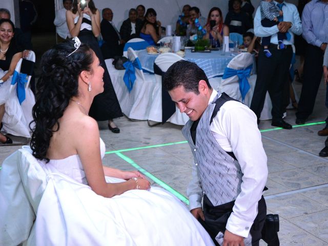 La boda de Víctor y Erika en Cuautitlán, Estado México 35