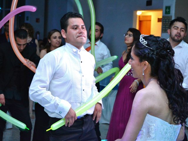 La boda de Víctor y Erika en Cuautitlán, Estado México 36