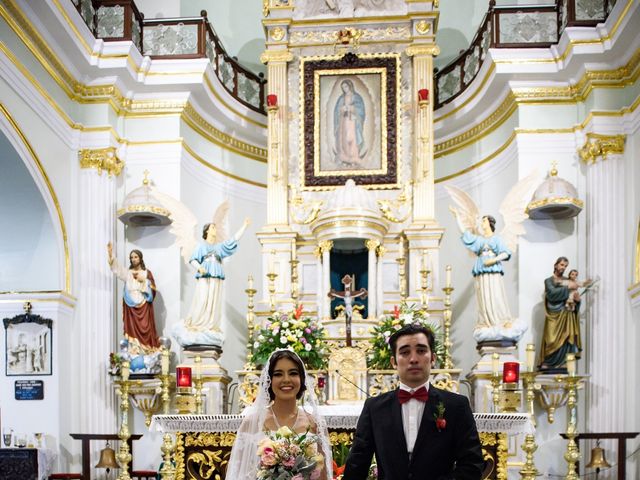La boda de Víctor y Lupita en Puerto Vallarta, Jalisco 8