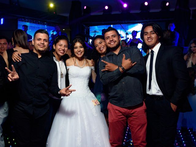 La boda de Víctor y Lupita en Puerto Vallarta, Jalisco 28