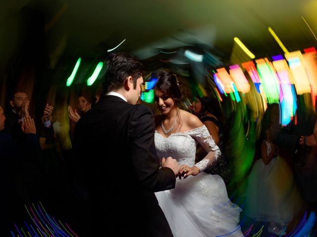 La boda de Víctor y Lupita en Puerto Vallarta, Jalisco 30