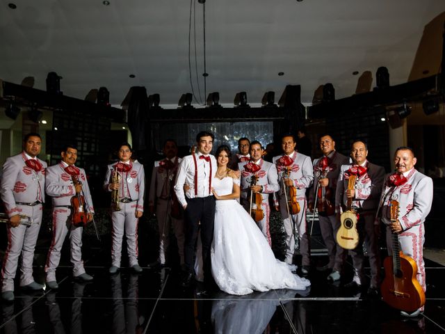 La boda de Víctor y Lupita en Puerto Vallarta, Jalisco 52