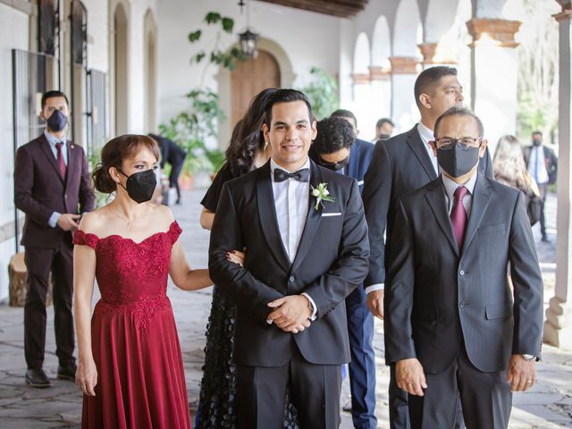 La boda de Enrique y Sandra en Salamanca, Guanajuato 22