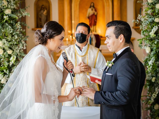 La boda de Enrique y Sandra en Salamanca, Guanajuato 33