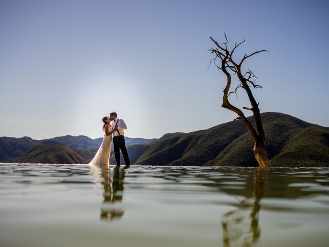 La boda de Luis y Jazmín  en Oaxaca, Oaxaca 12