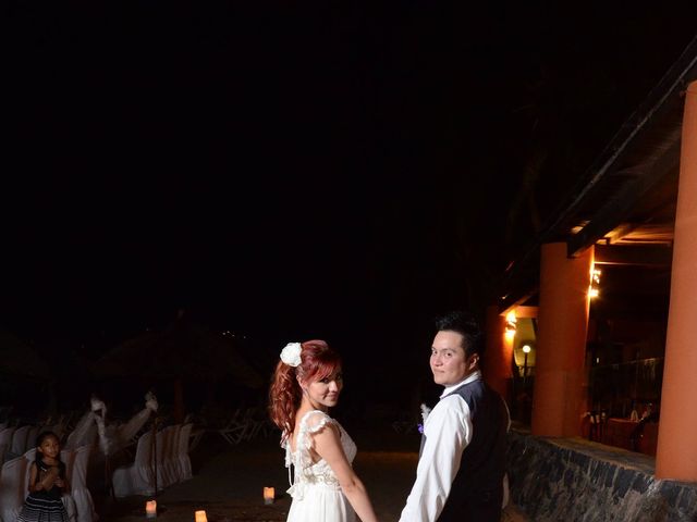 La boda de Carlos y Lussi en Ixtapa Zihuatanejo, Guerrero 41