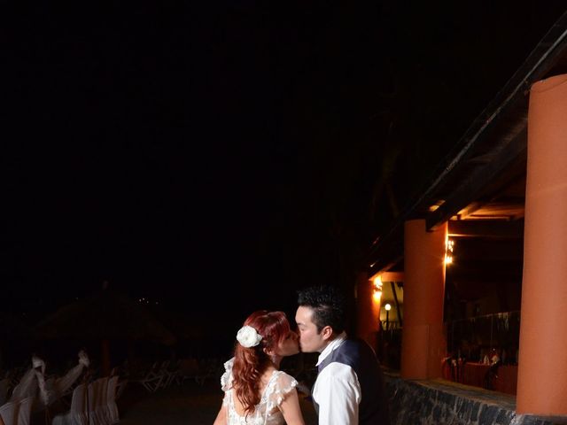 La boda de Carlos y Lussi en Ixtapa Zihuatanejo, Guerrero 42