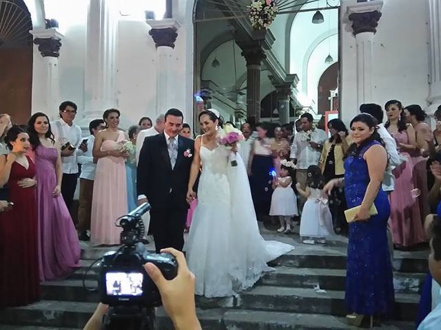 La boda de Luis  y Guadalupe en Tenosique, Tabasco 16