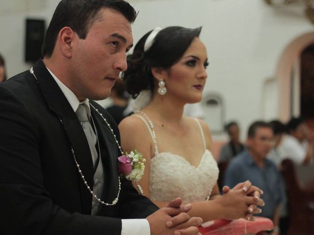 La boda de Luis  y Guadalupe en Tenosique, Tabasco 19