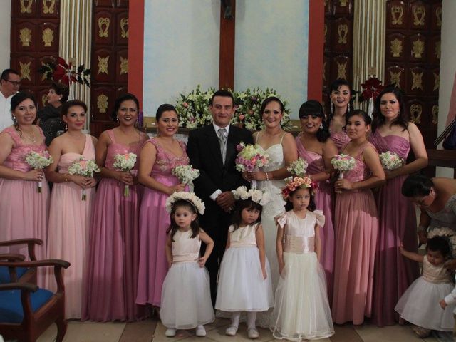 La boda de Luis  y Guadalupe en Tenosique, Tabasco 1