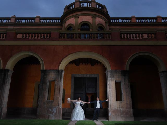 La boda de Donaji y Luis Alejandro en Tlalnepantla, Estado México 8