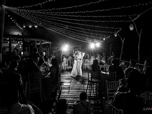 La boda de Lety y Mario en Cancún, Quintana Roo 12