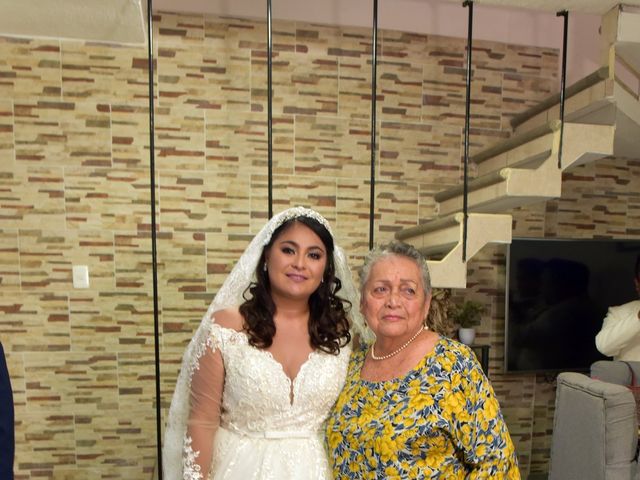 La boda de Jhovanny y Stephanie en Tuxtla Gutiérrez, Chiapas 15