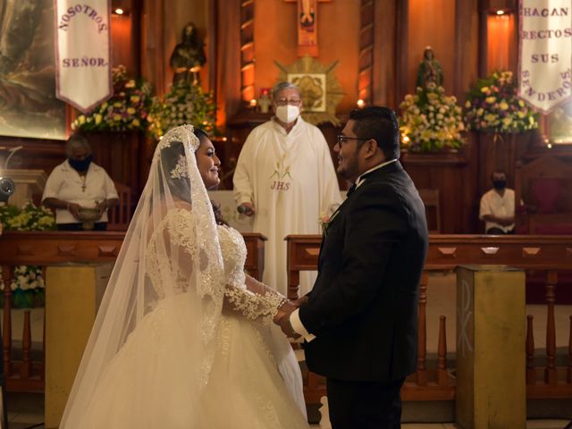 La boda de Jhovanny y Stephanie en Tuxtla Gutiérrez, Chiapas 24