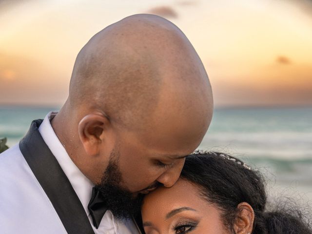 La boda de Zemas y Rebka en Cancún, Quintana Roo 25