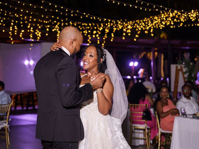 La boda de Zemas y Rebka en Cancún, Quintana Roo 40