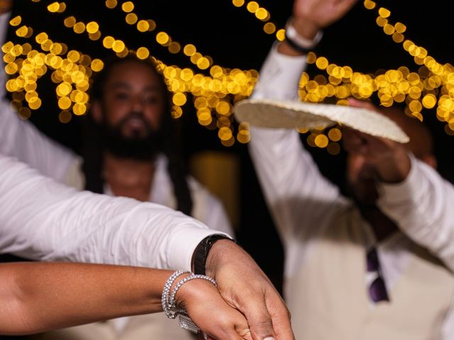 La boda de Zemas y Rebka en Cancún, Quintana Roo 47