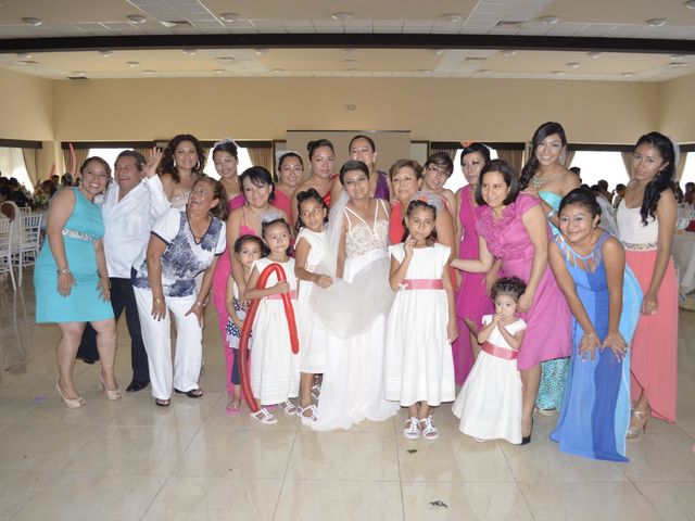 La boda de Edwin y Bere en Campeche, Campeche 23