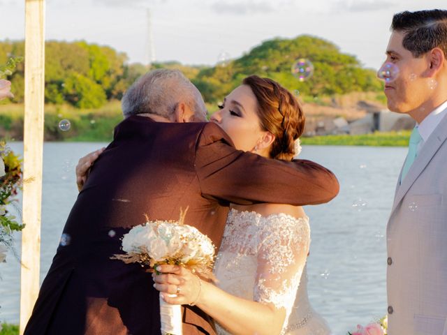 La boda de Rigoberto y Viridiana en Medellín, Veracruz 6