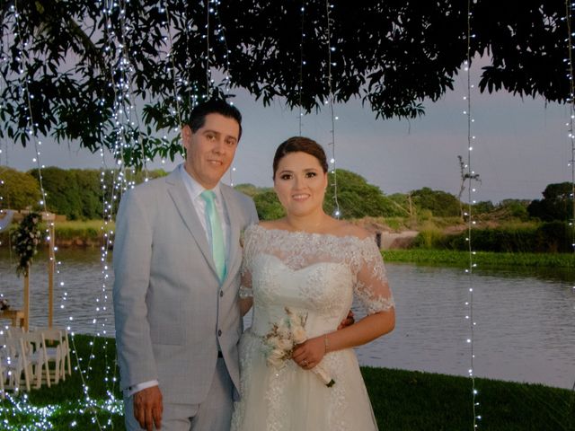 La boda de Rigoberto y Viridiana en Medellín, Veracruz 10