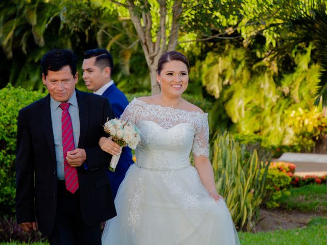 La boda de Rigoberto y Viridiana en Medellín, Veracruz 12